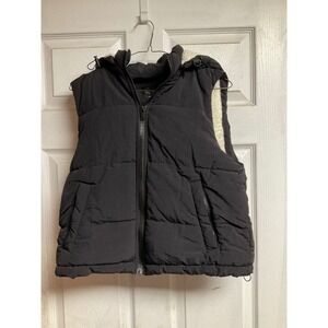 Love three puffy vest